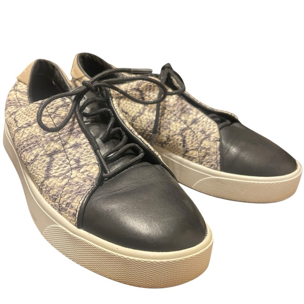 Cole Haan Grandpro‎ Spectator 2 Lace up Sneakers Black White Snake Women's 8.5